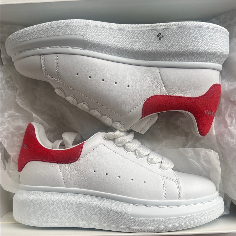 Alexander McQueen Kids Sneakers in White and Red